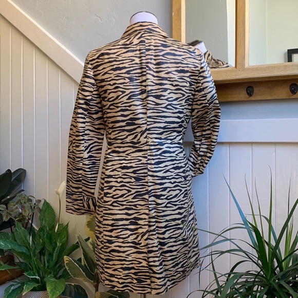 Macy’s I.N.C Safari Tiger Print Coat - Picture 3 of 16